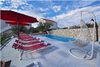 Apartments and rooms with a swimming pool Novalja
