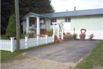 7 Acres Bed & Breakfast