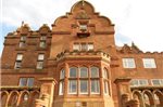 Adamton House Hotel