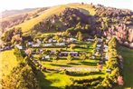 Akaroa Top 10 Holiday Park