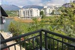 Lake Side Apartment Tirana