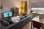 NEW Warm Comfy Condo CENTRAL Tirana (with Balcony)