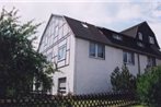 Cozy Apartment in Marsberg Sauerland with Lawn