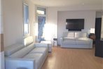 Small Centre New building apt Nice 2 bedrooms