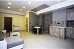 Studio Apartment in Yerevan and Tours in Armenia