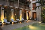 Ananda Hotel Boutique - Hoteles Cosmos