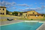 Boutique Farmhouse with Pool in Asciano
