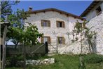 Compact Apartments for Panoramic Mountain View in Sellano Umbria