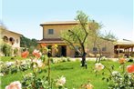 Spacious Holiday home in Braccagni Tuscany with Pool