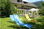 Charming Apartment in Feld am See 100 m from Lake