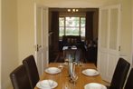 Ardmullen 4-Bedroom Holiday Home