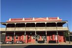 Tumut Star Hotel