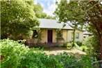 Waragil Cottage - Original Settler's Home