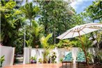 Beachfront Hideaway - Port Douglas