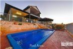 3 Kestrel Place - PRIVATE JETTY & POOL