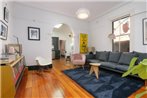 Designer 2 Bedroom House with Garden in Northbridge