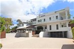 Stylish Beachside Holiday Penthouse