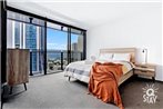 Circle on Cavill - 2 Bedroom Riverview Spa Apartment