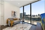 Impeccably Styled 2-bedroom CBD Apartment