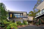 The Lake House and Ocean View Villa