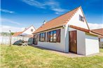 Serene Holiday Home in De Haan near Sea Beach