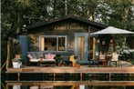 Chalet Chocolat in Geel in quiet location by the water