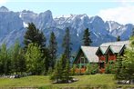 A Bear and Bison Country Inn