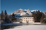 Bow Valley Motel