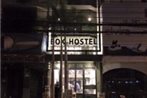 Box Hostel N Cafe