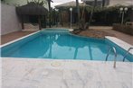 SUITES EM CASA COM PISCINA \NOSSO ESPAC?O\ Compartilhado