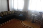 Apartamento charmoso no Santa Ca^ndida