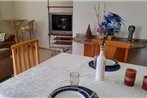 APART. 2 SUITES E C/ 3 AR COND. 200 METROS DA PRAIA