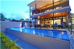 Bramston Beach - Luxury Holiday House