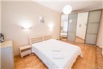 Apartamenty tsentr s odnoi spal'nei Nezavisimsoti 46