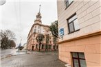 Apartamenty tsentr Kommunisticheskaia 10