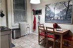 Cozy 2-Bedroom Apartment by Amazing Property Rentals