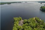 Whispering Pines - set on a private peninsula on Lake Muskoka!