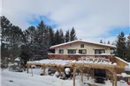 Whispering Pines Suite at The Bowering Lodge