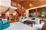 Luxury 5 Bedroom Blueberry Chalet