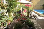 Chez Martine Cote Jardin