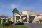 Clarion Inn & Suites Central Clearwater Beach