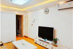Qingdao Taidong Wanwusi Plaza One-Bedroom Apartment