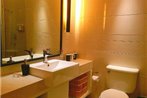 Orange Hotel Select (Qingdao Vientiane City)