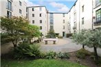 Edinburgh City Center Coady Apartment SLEEPS 5 FREE CAR PARK SPACE