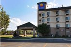 Comfort Inn & Suites Market - Airport