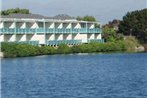 Coral Reef Inn & Condo Suites