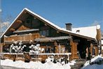 Cottage in Log Cabin