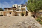 2 Bed Luxury Villa In Aphrodite Hills!!