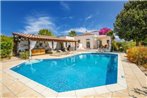 Pegeia Villa Sleeps 6 with Pool and WiFi