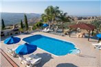 Trimithousa Villa Sleeps 8 with Pool Air Con and WiFi